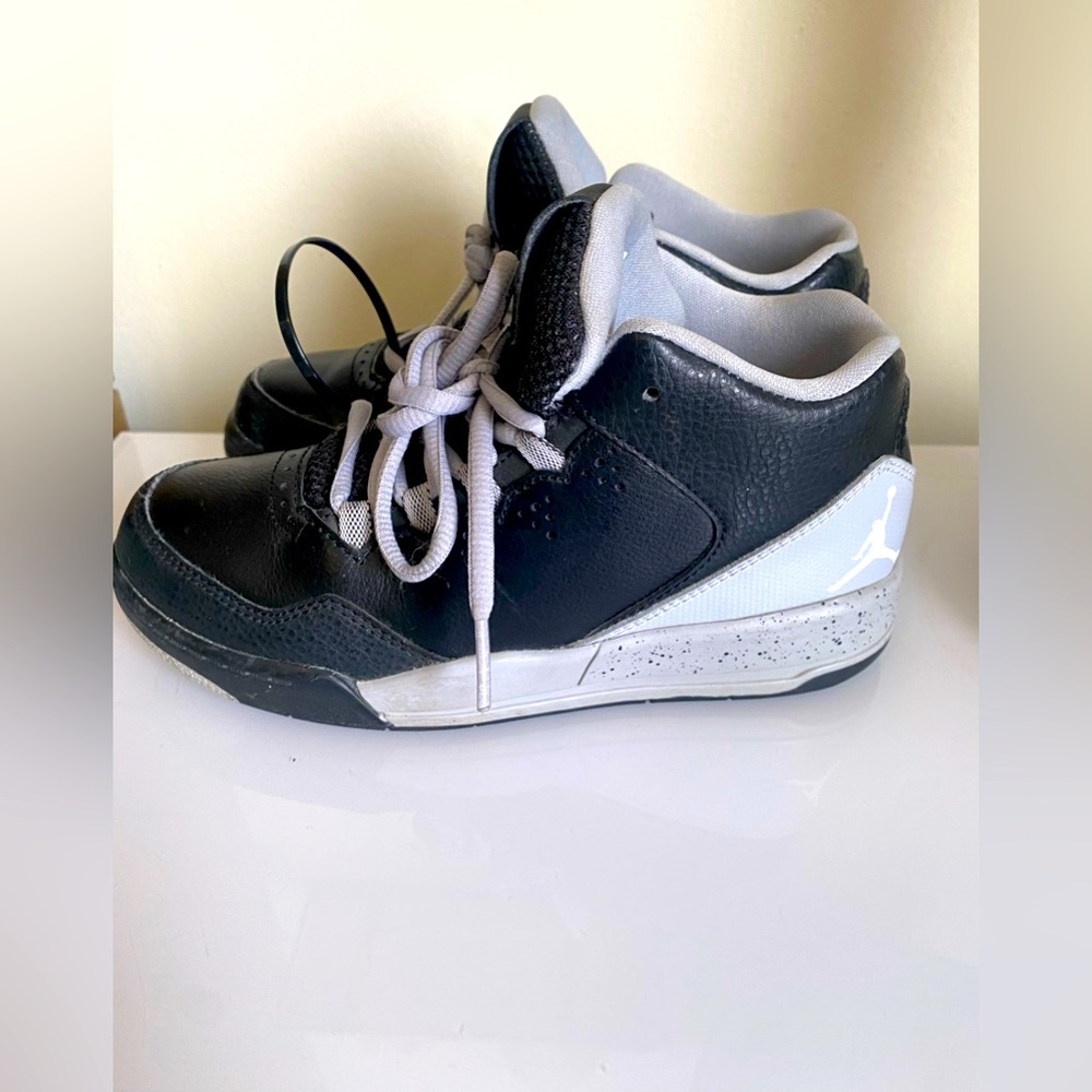 Nike Jordan's Flight Youth Size 1 Shoes